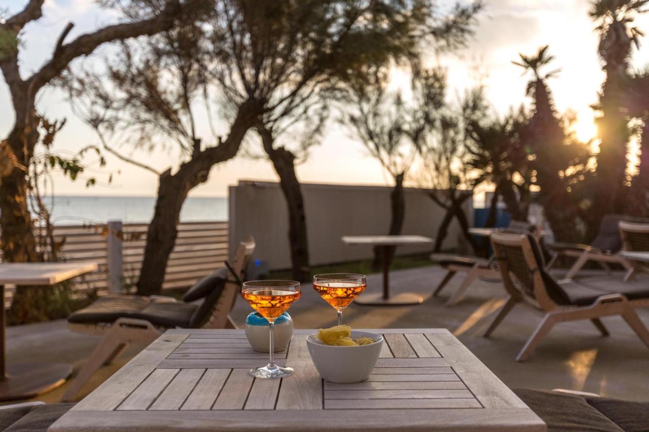 Solmaris Seaside - B&B Sul Mare Маруджо Экстерьер фото
